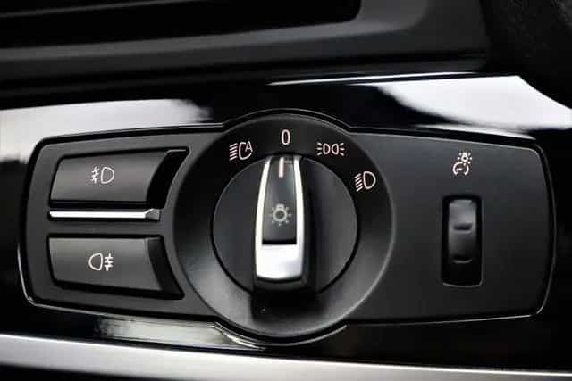 BMW X4 xDrive 20iA 184PS M-Paket R-Cam Xenon Navi 01/2017-photo-22