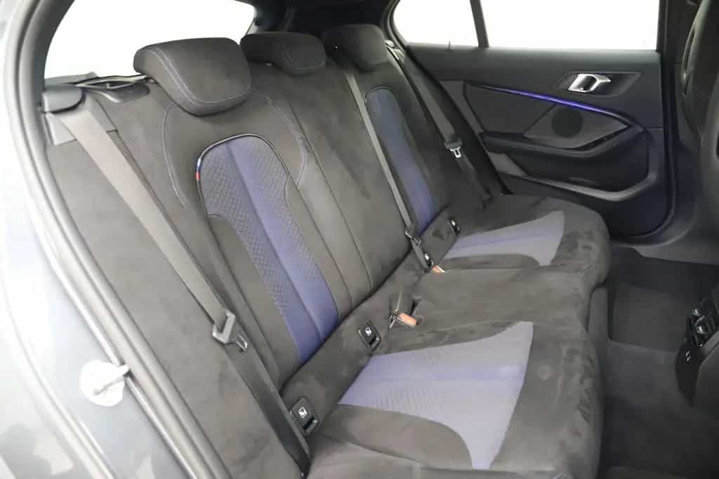 BMW 1 Series 01/2021-photo-11