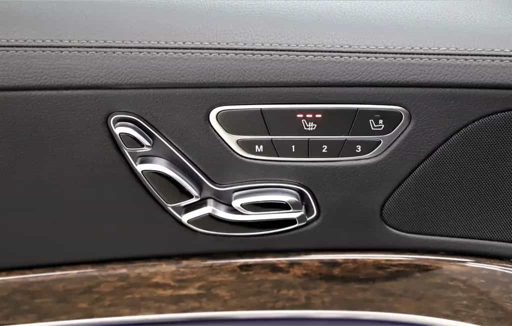 Mercedes-Benz S-Class 03/2014-photo-17