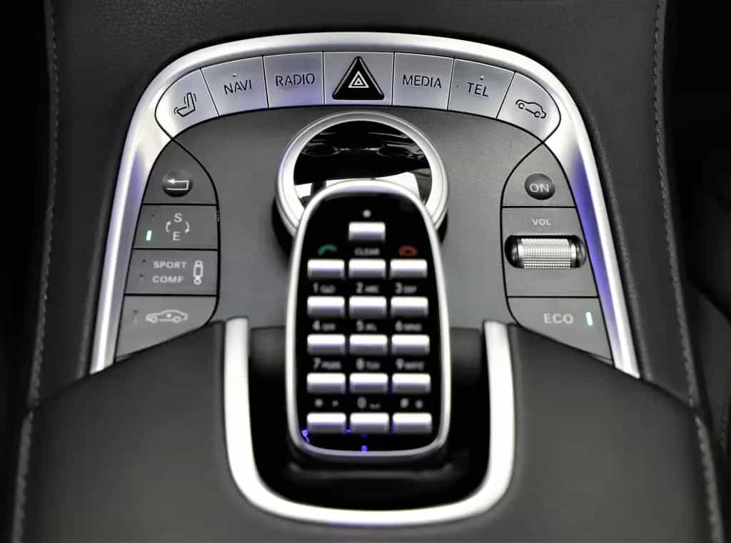 Mercedes-Benz S-Class 03/2014-photo-20
