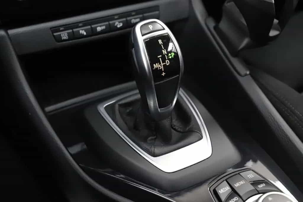 BMW X1 20i 184PS Automatik xDrive Sport Line Navi 11/2013-photo-19