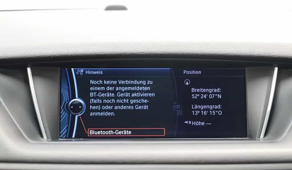 BMW X1 20i 184PS Automatik xDrive Sport Line Navi 11/2013-photo-28