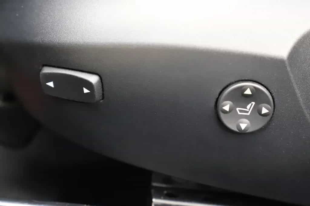 BMW X1 20i 184PS Automatik xDrive Sport Line Navi 11/2013-photo-33