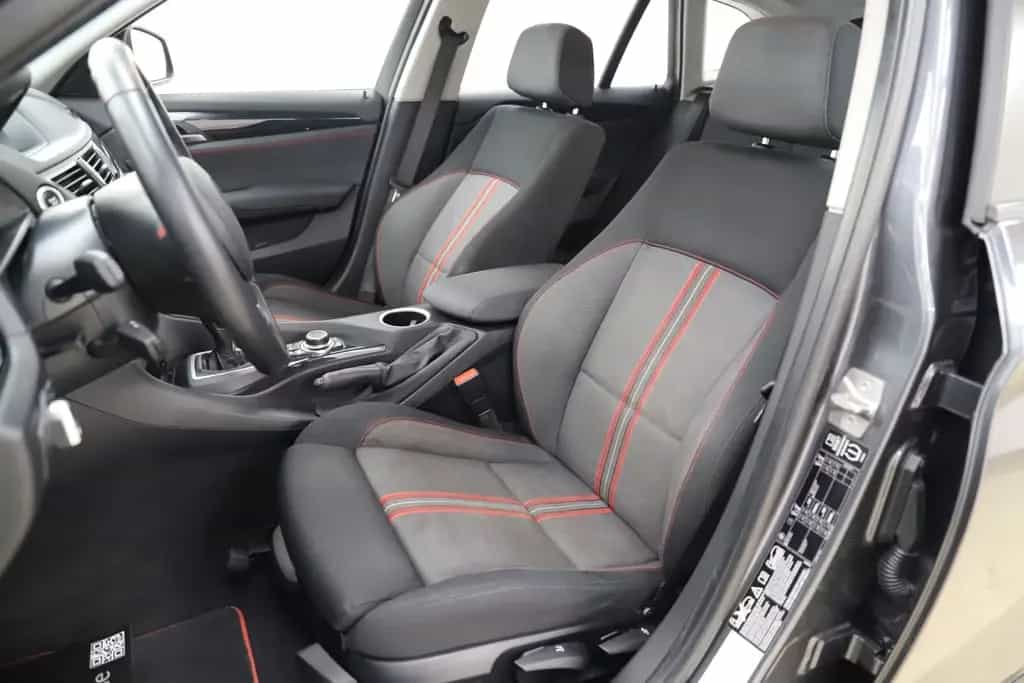 BMW X1 20i 184PS Automatik xDrive Sport Line Navi 11/2013-photo-8