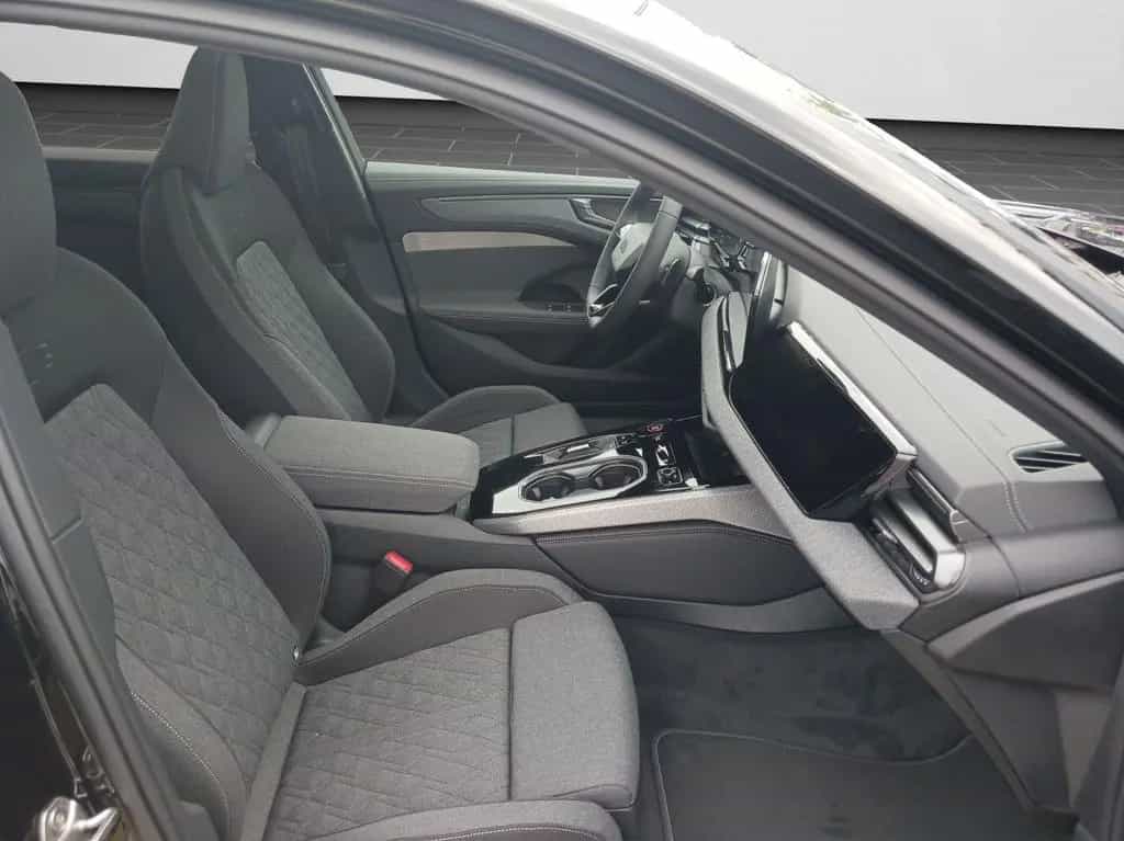 Audi A6 Limousine TDI quattro 150 kW S tronic S line 12/2025-photo-3