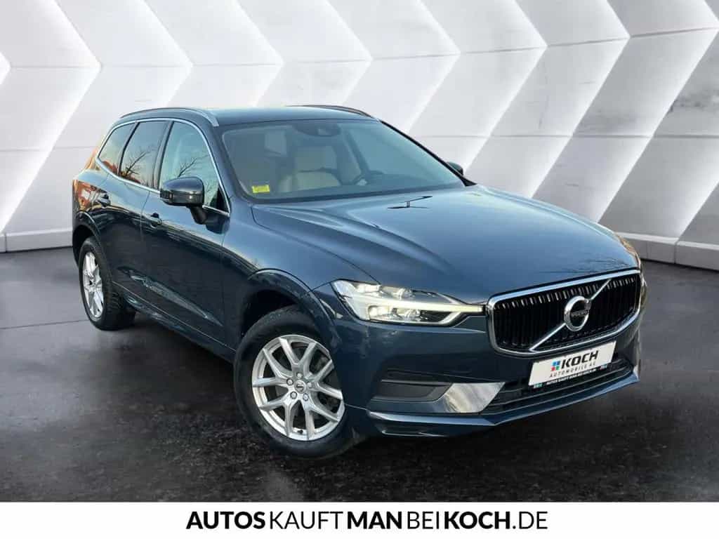 Volvo XC60 B5D AWD Momenentum Pro Kamera AHK Leder LED 03/2020-photo-4