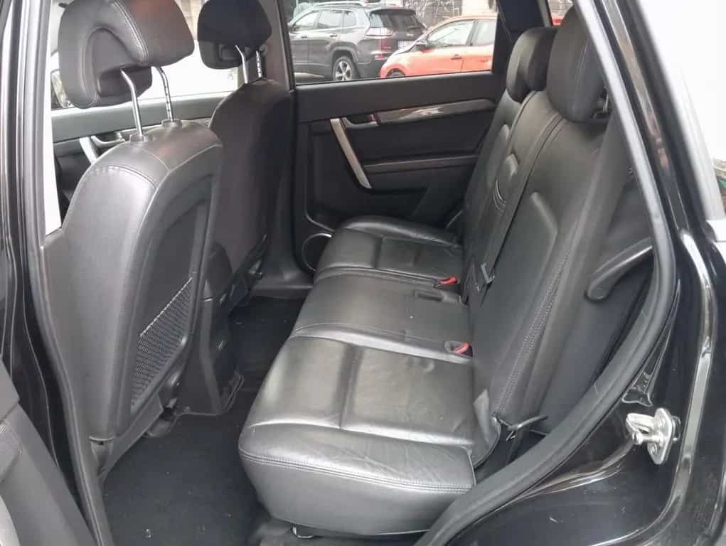 Chevrolet Captiva 2.0 VCDi 7 posti offerta del m 06/2010-photo-9