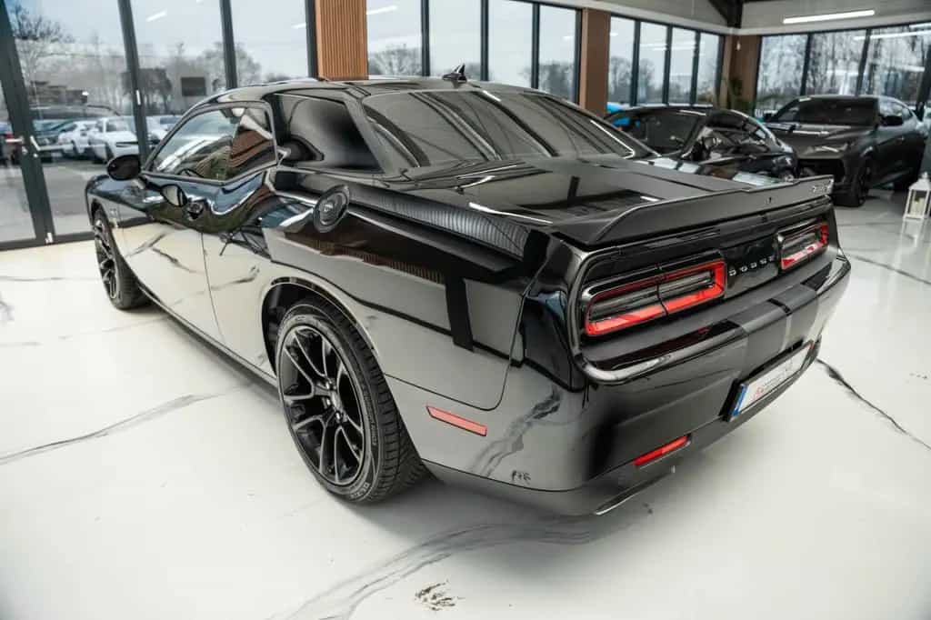 Dodge Challenger 6,4 R/T SCAT PACK Led 03/2023-photo-3