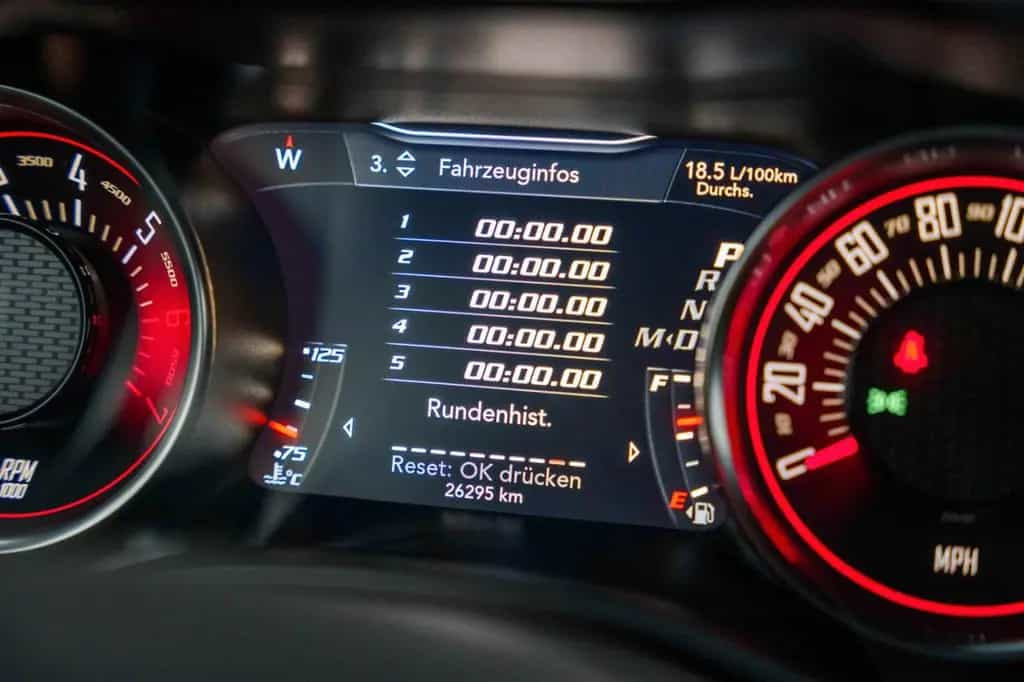 Dodge Challenger 6,4 R/T SCAT PACK Led 03/2023-photo-30