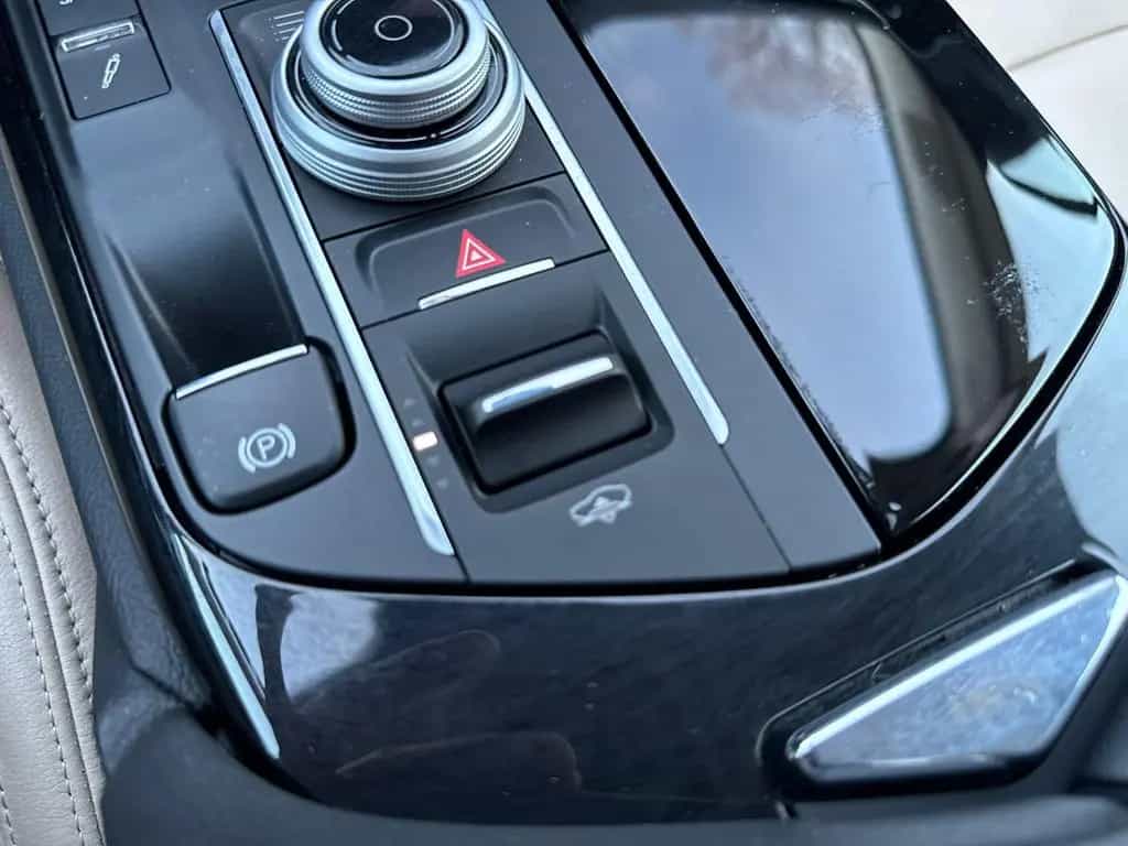 Maserati Levante GranSport V6 Diesel LED SoftClose Shadow 02/2020-photo-28