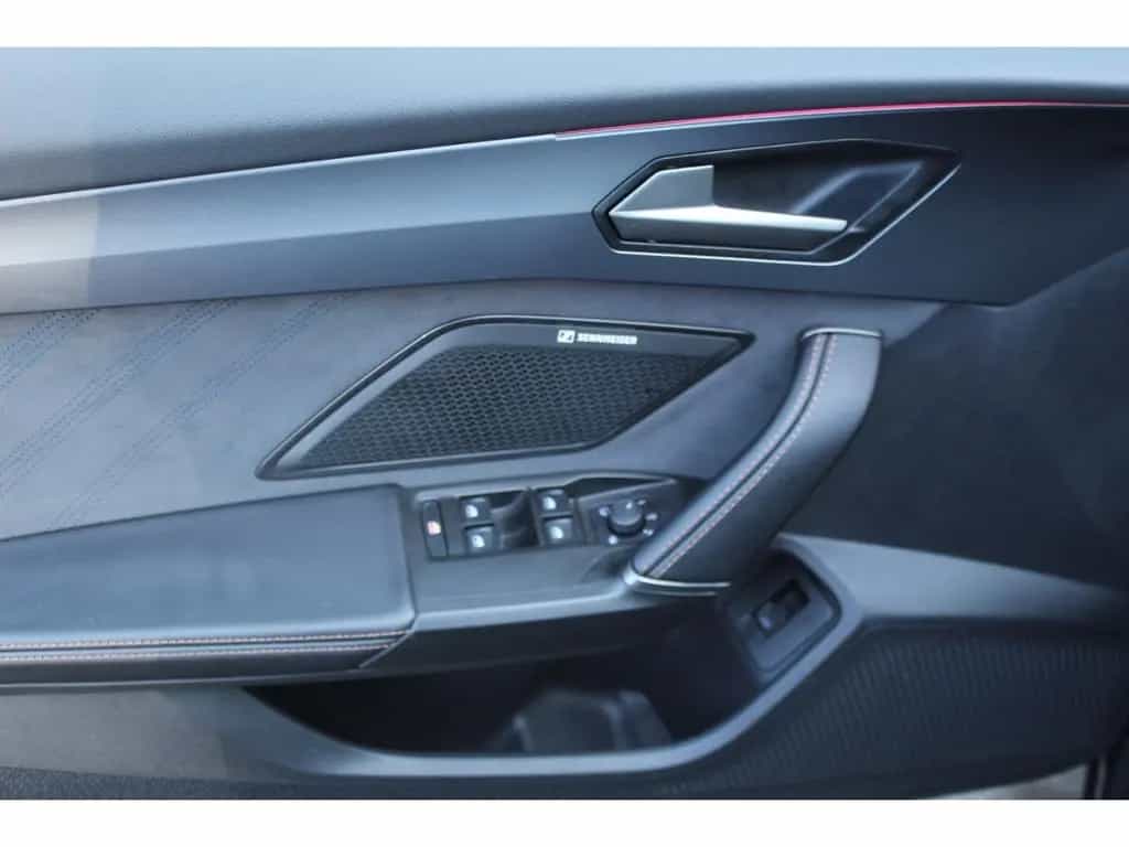Cupra Formentor 2.0 TSI DSG 4Drive VZ ABT 400PS 285,- 05/2025-photo-28