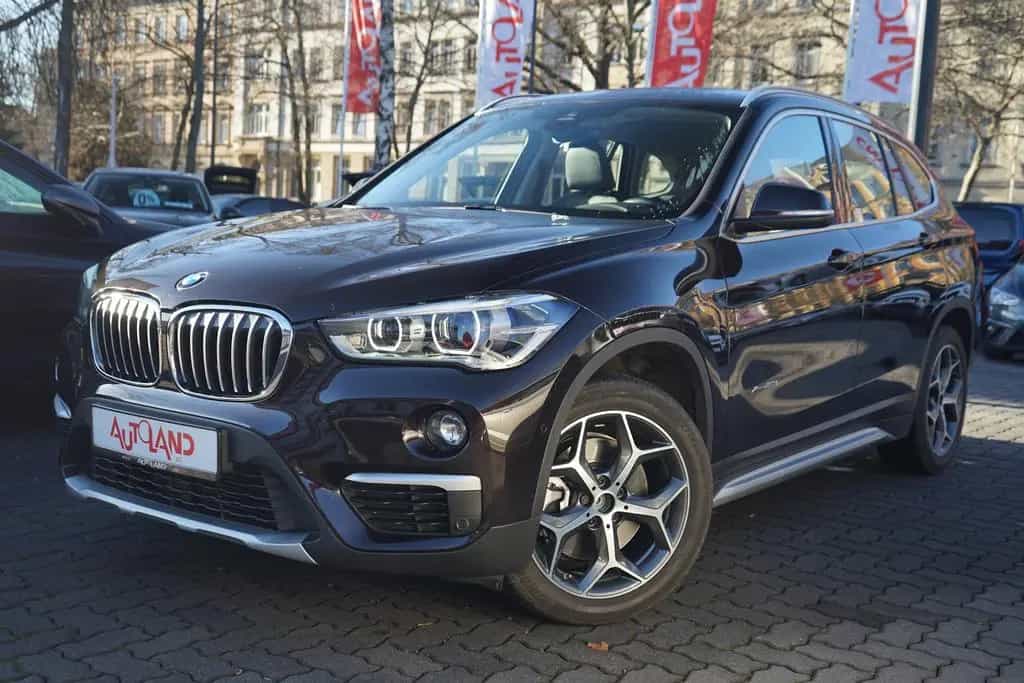 BMW X1 xDrive 20i Aut. LED Navi Tempomat Sitzheizung 11/2017-photo-1