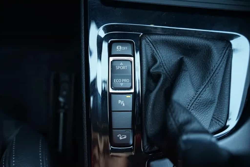 BMW X1 xDrive 20i Aut. LED Navi Tempomat Sitzheizung 11/2017-photo-27