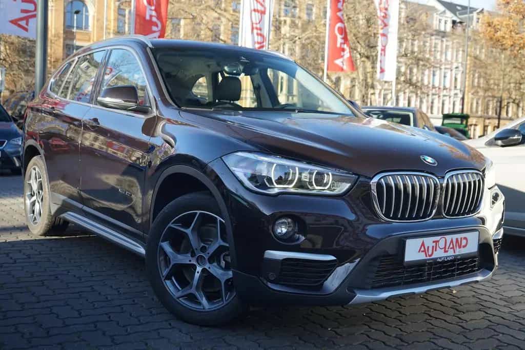 BMW X1 xDrive 20i Aut. LED Navi Tempomat Sitzheizung 11/2017-photo-3