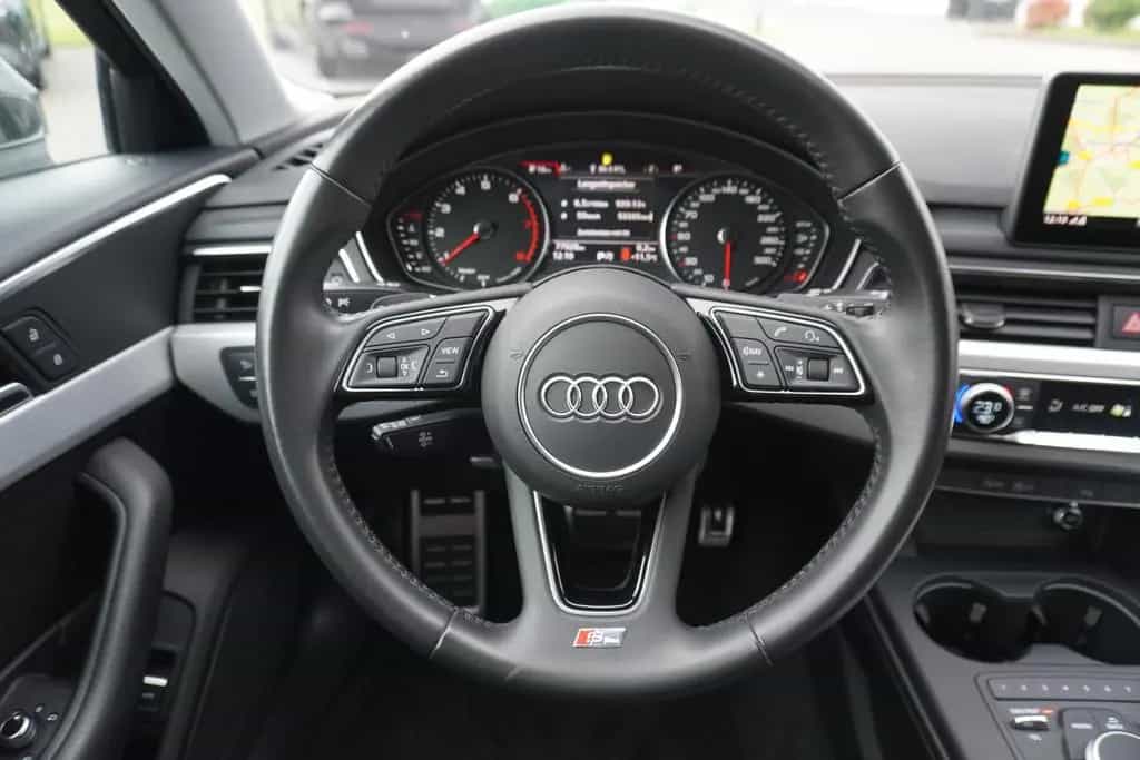 Audi A4 Avant TFSI sport S-Line S-Tronic PDC AHK 03/2018-photo-10