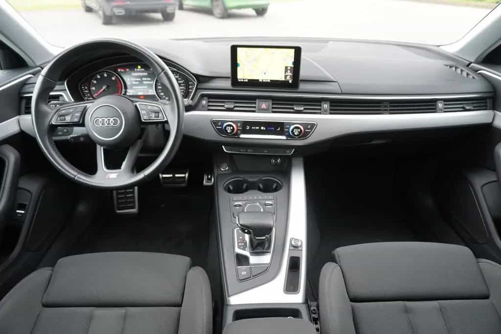 Audi A4 Avant TFSI sport S-Line S-Tronic PDC AHK 03/2018-photo-8