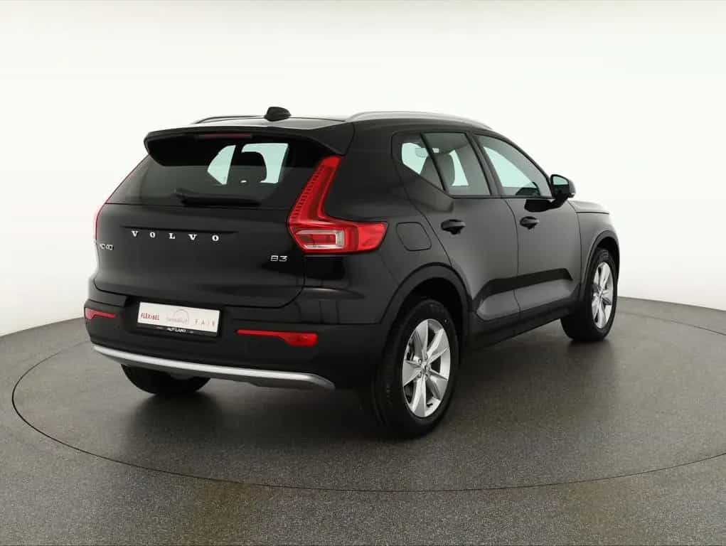 Volvo XC40 B3 mHEV Aut. LED ACC Kamera Sitzheizung 11/2025-photo-4