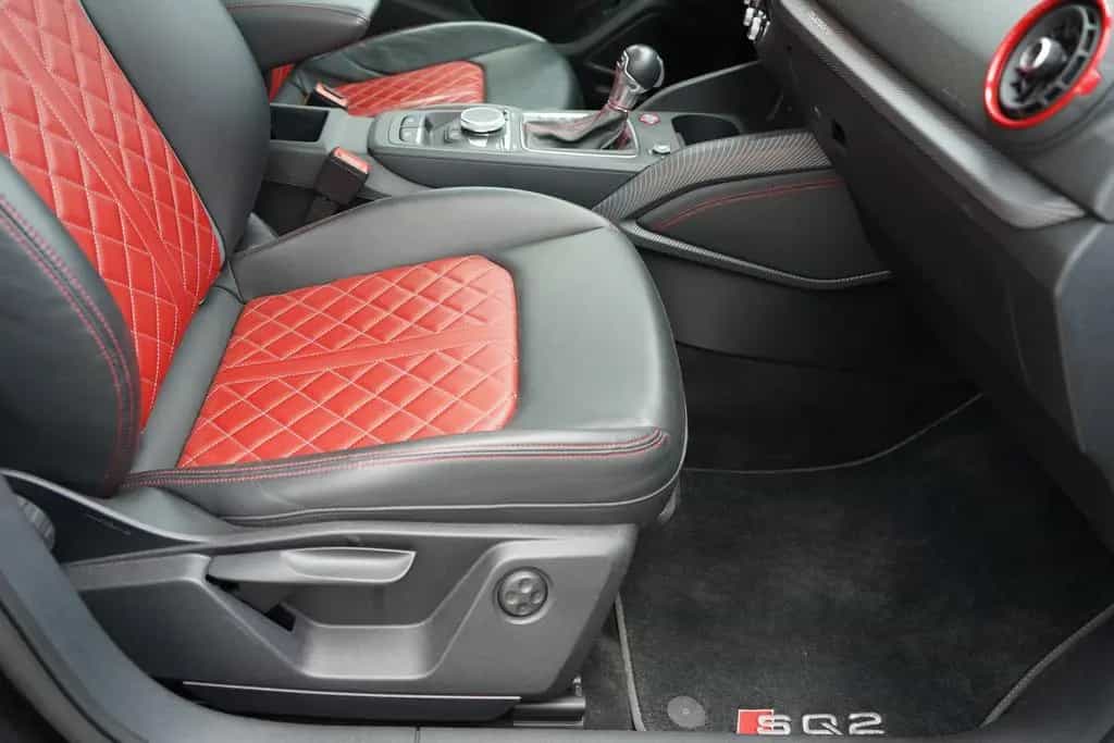 Audi SQ2 2.0 TFSI quattro LED Klimaaut. Navi ACC B&O 05/2019-photo-32