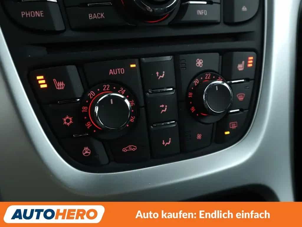 Opel Astra GTC 2.0 Turbo OPC*NAVI*TEMPO*PDC* 01/2015-photo-21