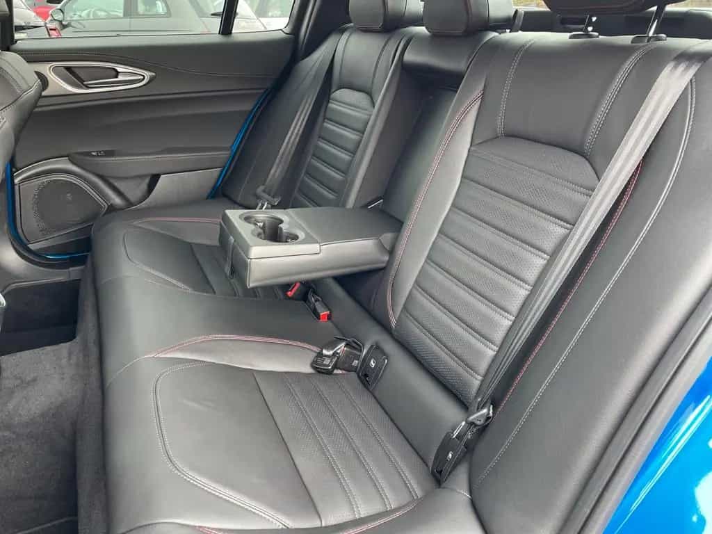 Alfa Romeo Giulia Competizione Q4 01/2024-photo-21