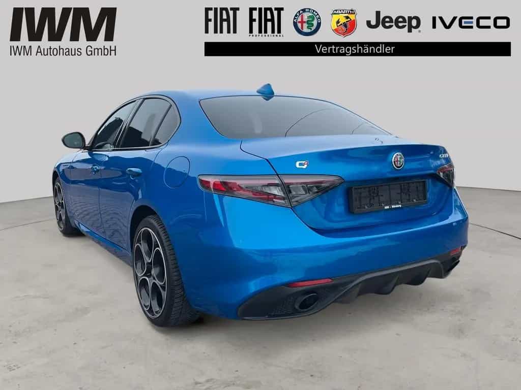 Alfa Romeo Giulia Competizione Q4 01/2024-photo-5