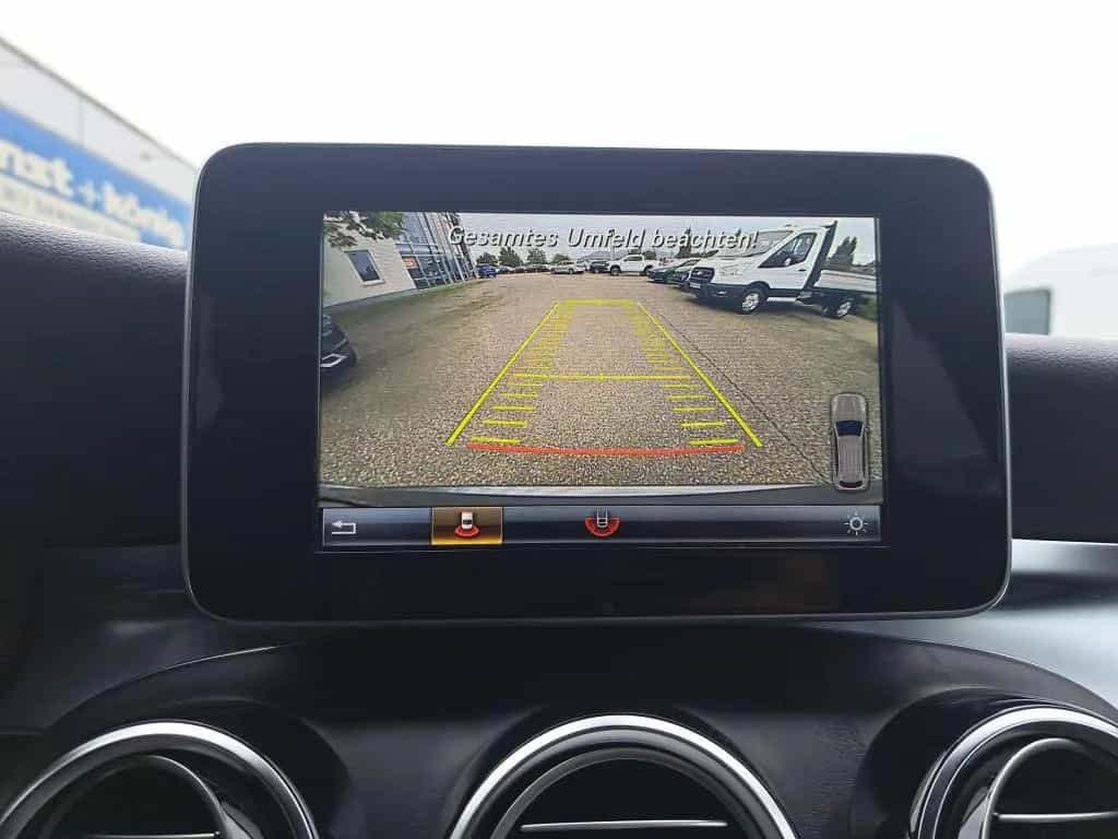 Mercedes-Benz GLC-Class 250 4Matic 9G-TRONIC AMG Line 06/2018-photo-10