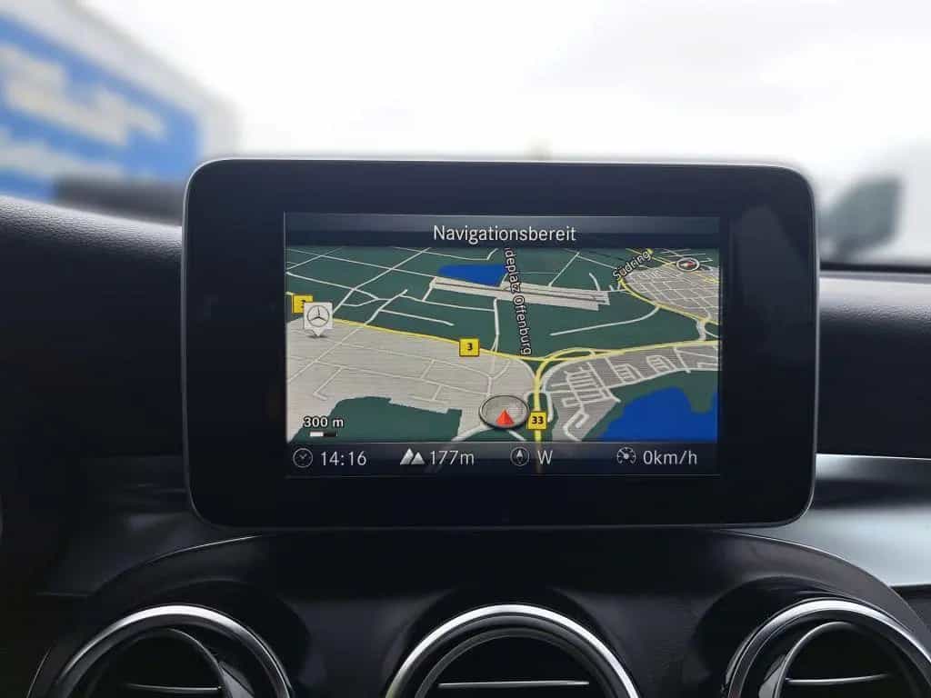 Mercedes-Benz GLC-Class 250 4Matic 9G-TRONIC AMG Line 06/2018-photo-11