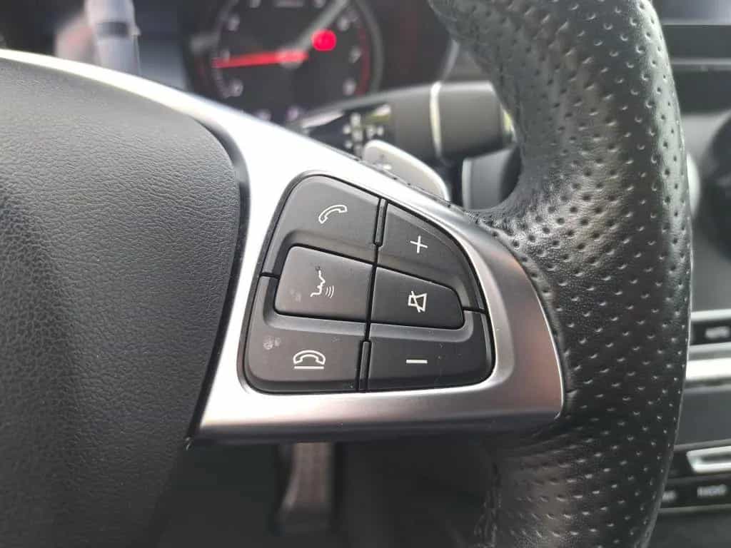 Mercedes-Benz GLC-Class 250 4Matic 9G-TRONIC AMG Line 06/2018-photo-19