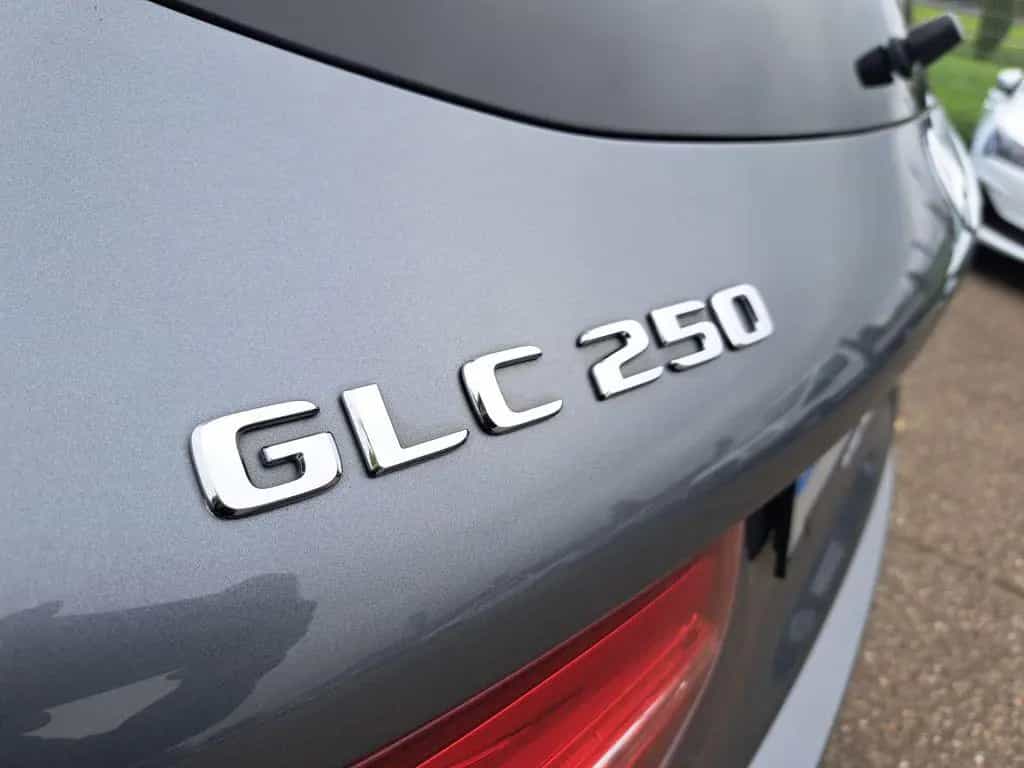 Mercedes-Benz GLC-Class 250 4Matic 9G-TRONIC AMG Line 06/2018-photo-26