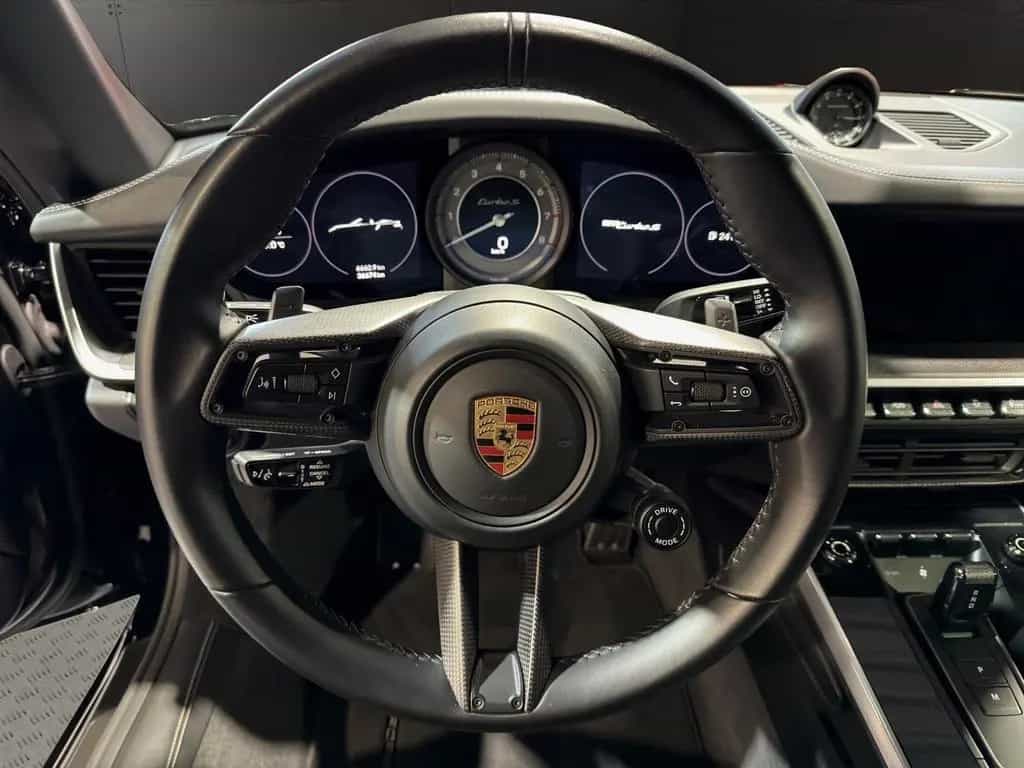 Porsche 992 Turbo S Cabrio 3.8*Approved*Aero*PDLS*Carbon 11/2022-photo-10