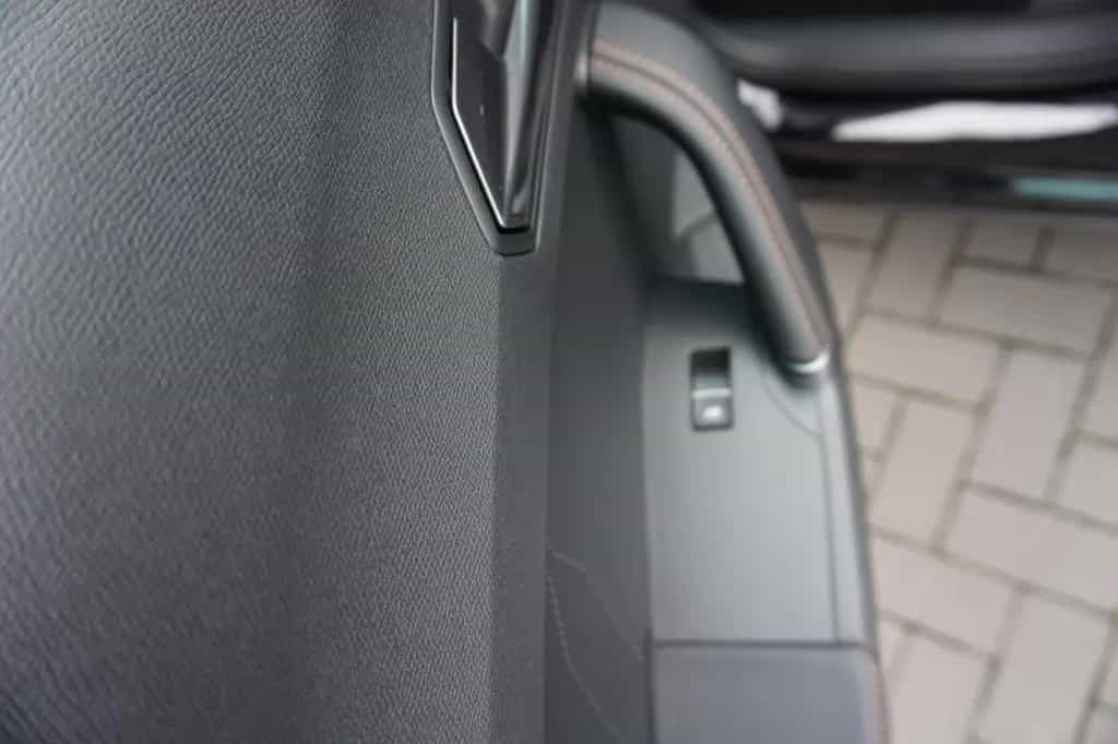 Cupra Formentor 1.5 TSI OPF Navi ü Apple Care / Klima 06/2022-photo-23