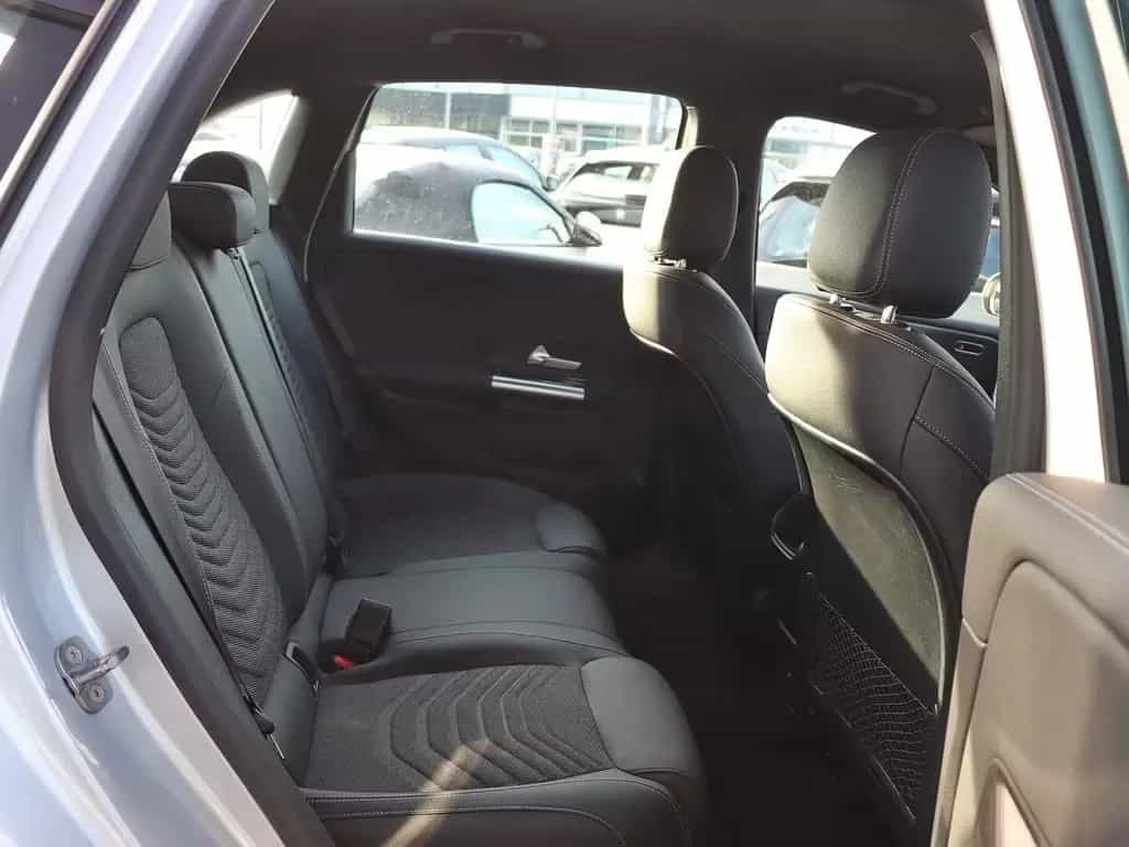 Mercedes-Benz B 200 Kamera, Navi, 17" 12/2023-photo-7