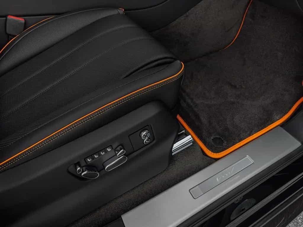 Bentley Bentayga Speed / Akrapovic / Keramik 01/2026-photo-22