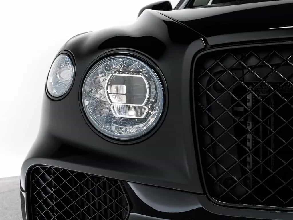Bentley Bentayga Speed / Akrapovic / Keramik 01/2026-photo-31