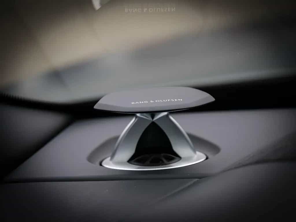 Lamborghini Urus Grigio Keres Matt, Full Exterior Carbon 06/2020-photo-26