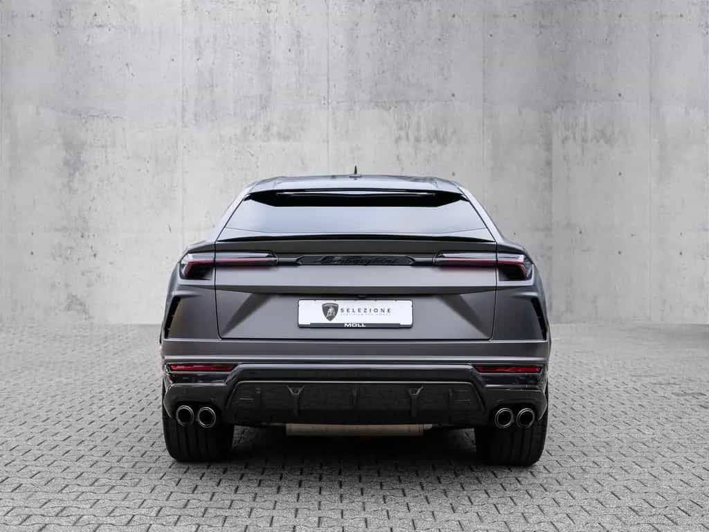 Lamborghini Urus Grigio Keres Matt, Full Exterior Carbon 06/2020-photo-3