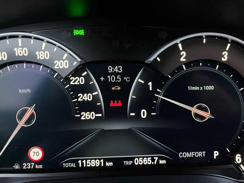 BMW 520 d Touring M Sport Paket 08/2019-photo-16