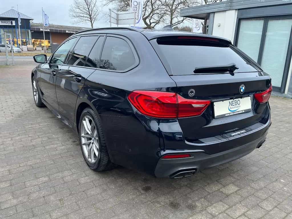 BMW 520 d Touring M Sport Paket 08/2019-photo-4