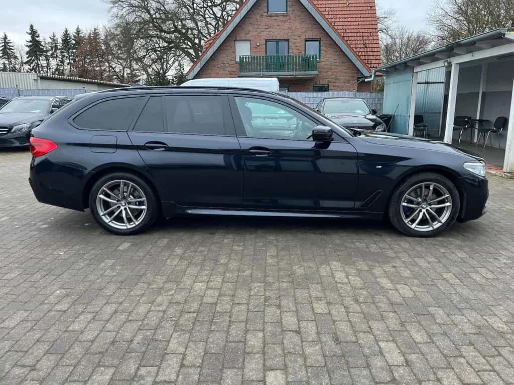 BMW 520 d Touring M Sport Paket 08/2019-photo-8