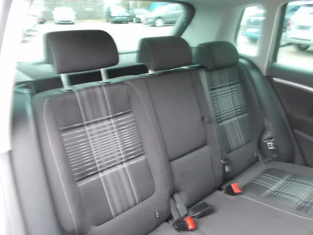 Volkswagen Tiguan Lounge AHK, Navi PANO-Dach, zus.Winterräd 08/2015-photo-28