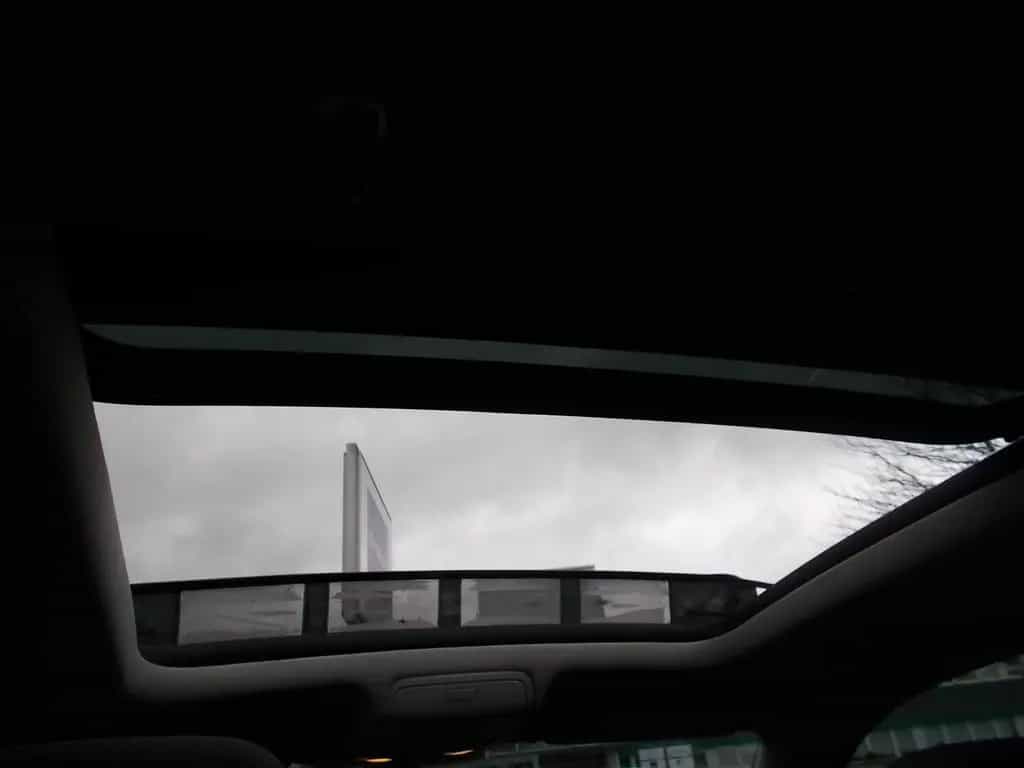 Volkswagen Tiguan Lounge AHK, Navi PANO-Dach, zus.Winterräd 08/2015-photo-34