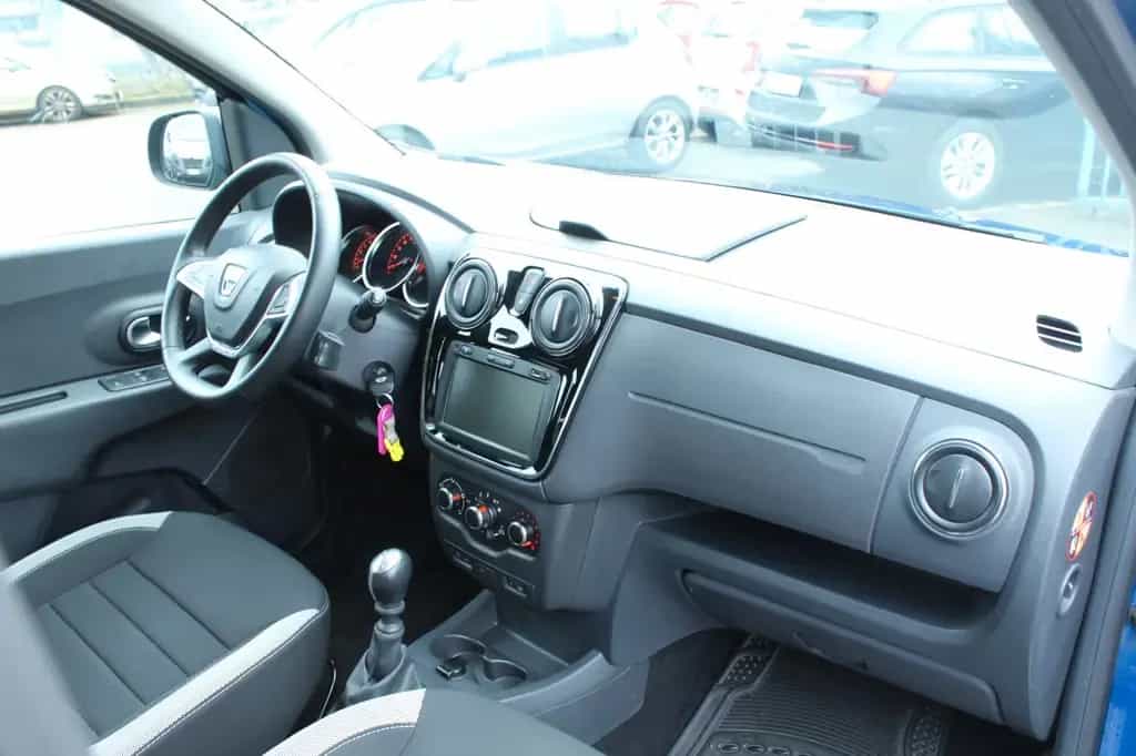 Dacia Lodgy Stepway Plus*7-Sitzer*Kamera*Navi*Klima 03/2021-photo-20