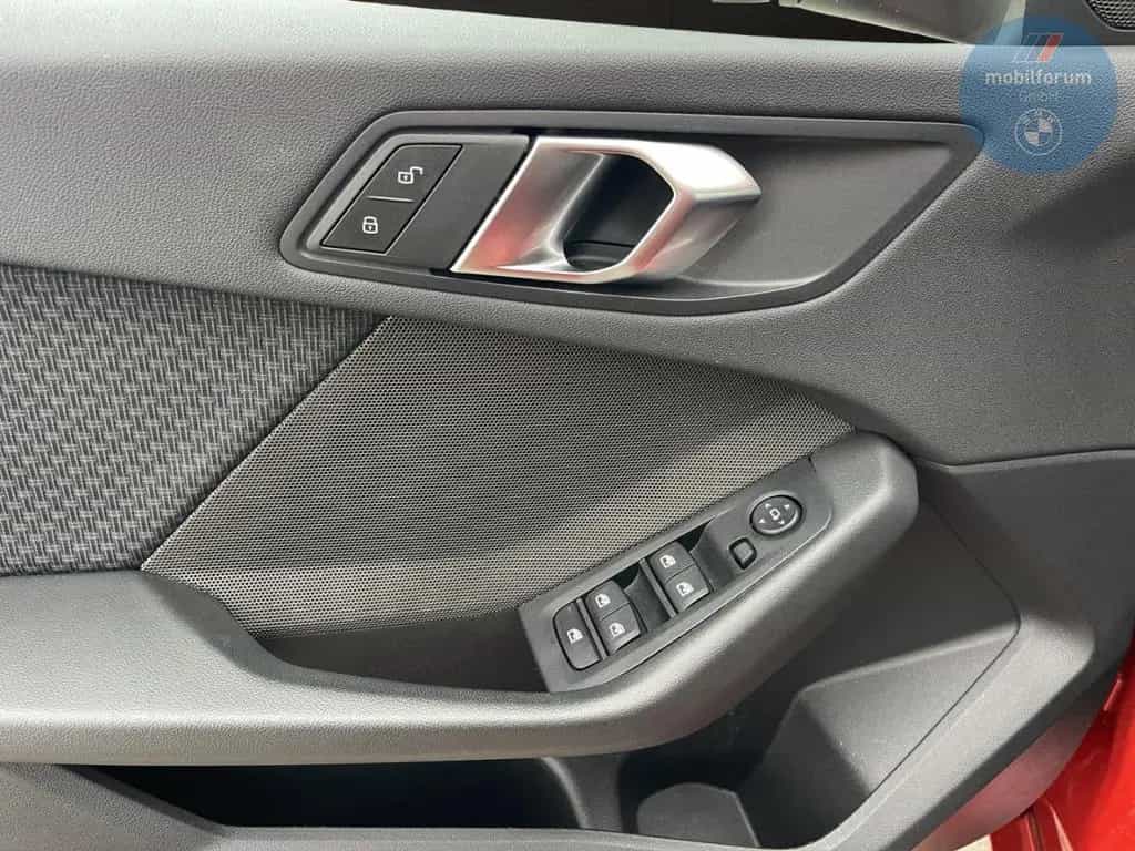 BMW 1 Series 118 i Advantage LenkradHZG H/K 17 Zoll DAB PDC 01/2021-photo-17