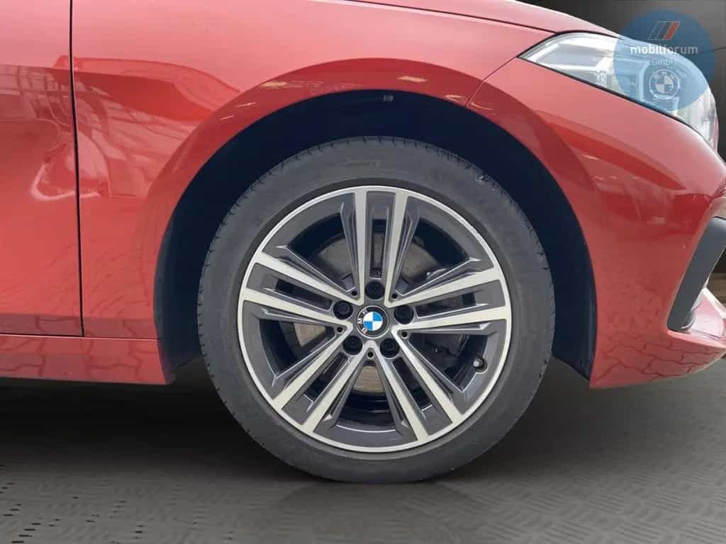 BMW 1 Series 118 i Advantage LenkradHZG H/K 17 Zoll DAB PDC 01/2021-photo-20