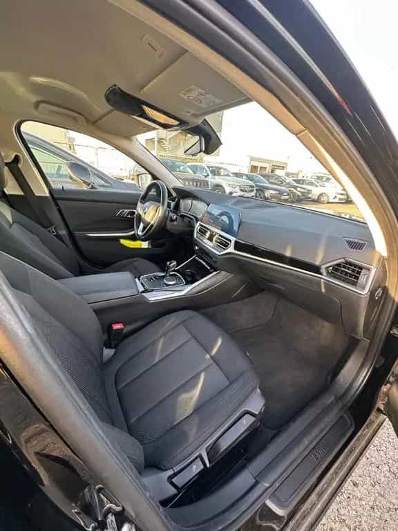 BMW 3 Series 320d Touring Advantage Automatik Advantage 12/2020-photo-11