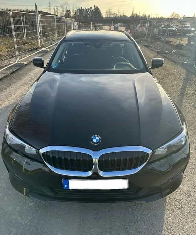 BMW 3 Series 320d Touring Advantage Automatik Advantage 12/2020-photo-4
