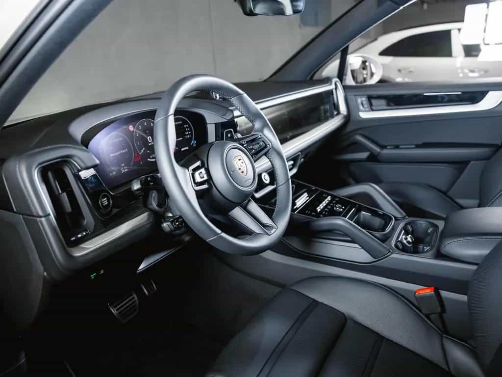 Porsche Cayenne S Sportabgasanlage Panoramadach 12/2025-photo-13