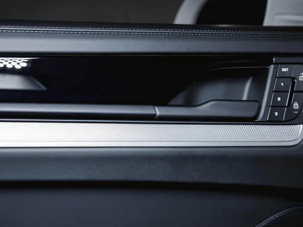 Porsche Cayenne S Sportabgasanlage Panoramadach 12/2025-photo-23