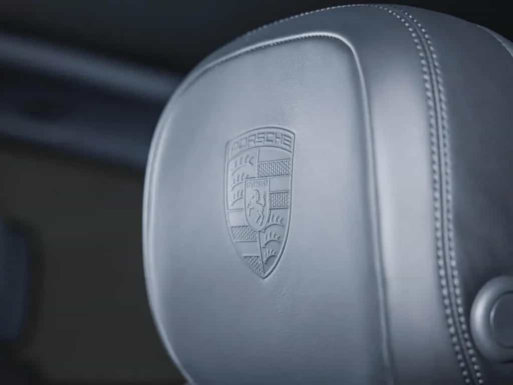Porsche Cayenne S Sportabgasanlage Panoramadach 12/2025-photo-44