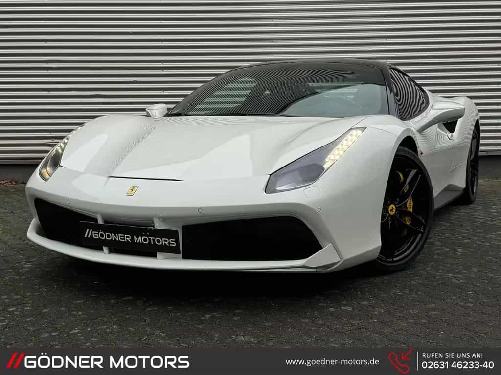 Ferrari 488 GTB DE-FZG/STEUER19%/KERAMIK/CARBON/RACIN... 01/2016-photo-0